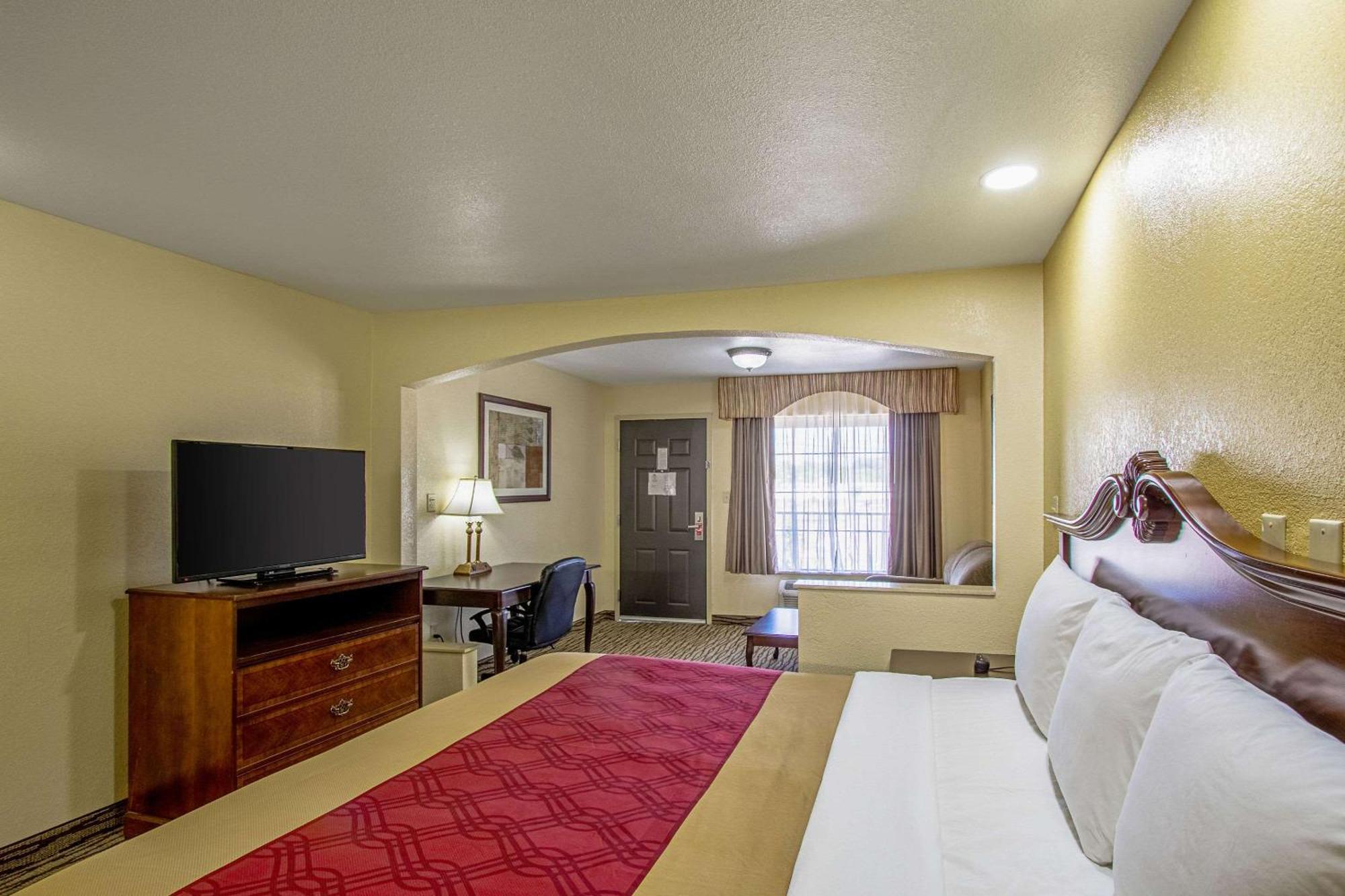 Super 8 By Wyndham Jackson Ms Hotel Exterior photo