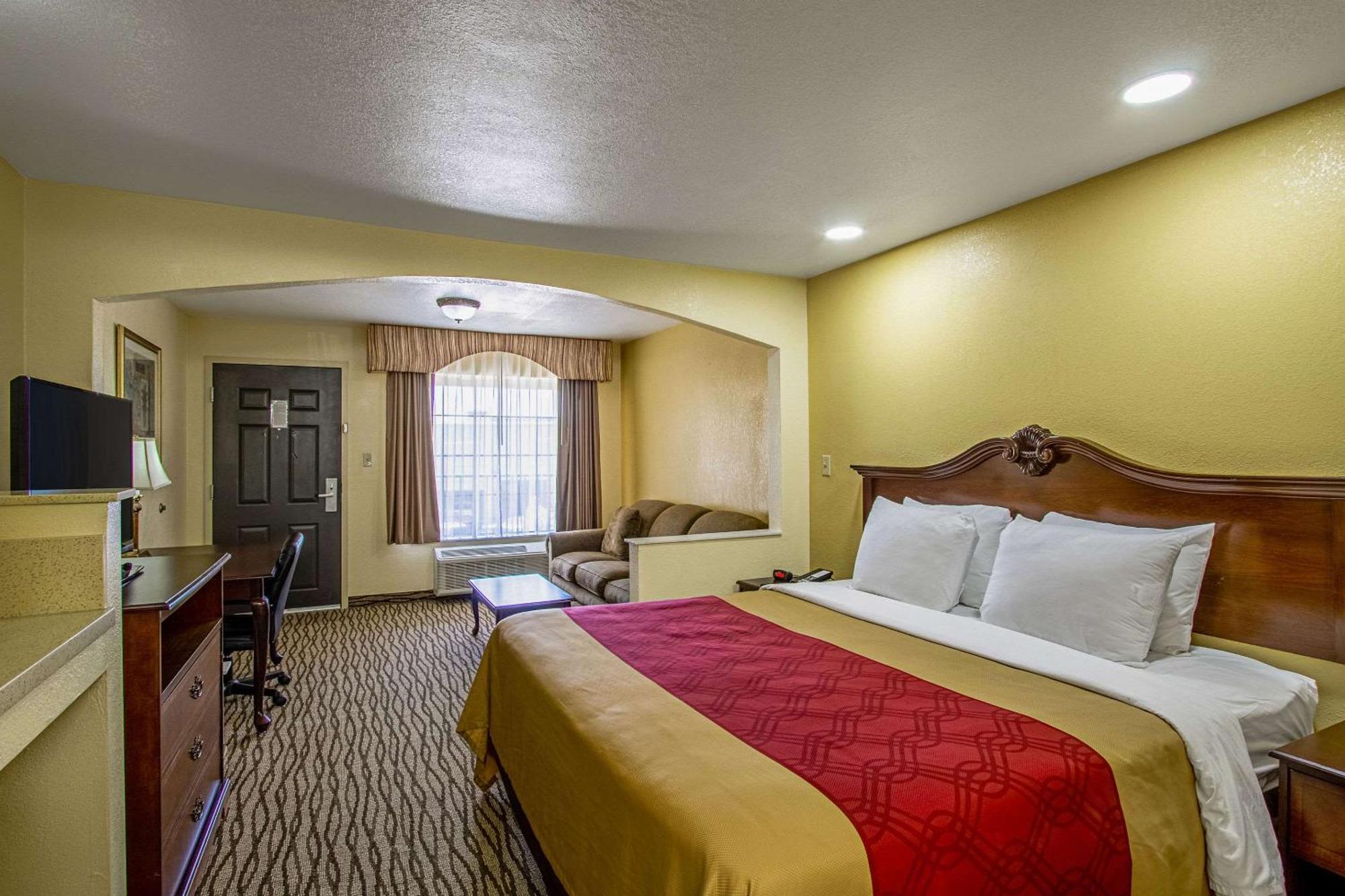 Super 8 By Wyndham Jackson Ms Hotel Exterior photo