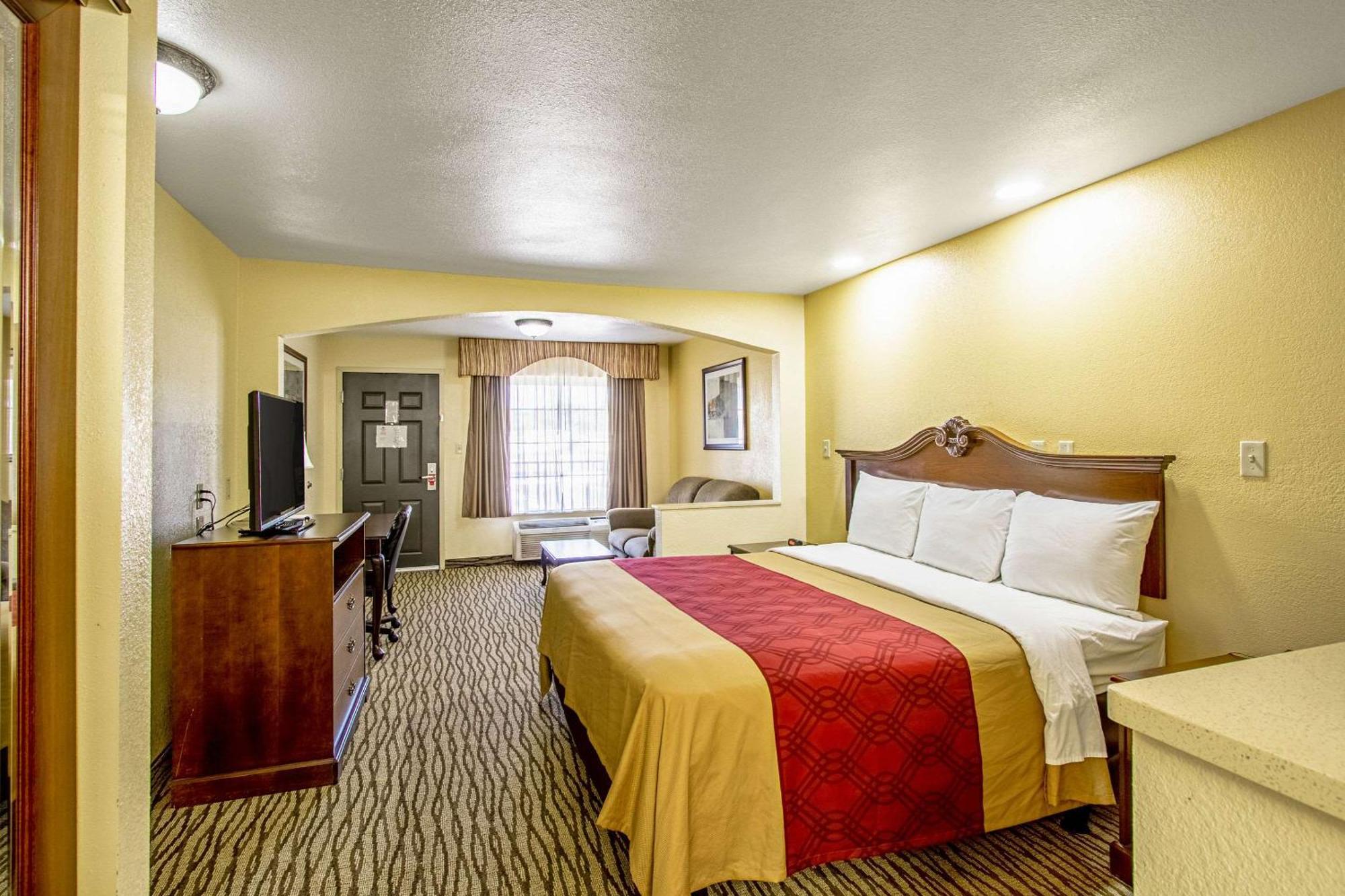 Super 8 By Wyndham Jackson Ms Hotel Exterior photo