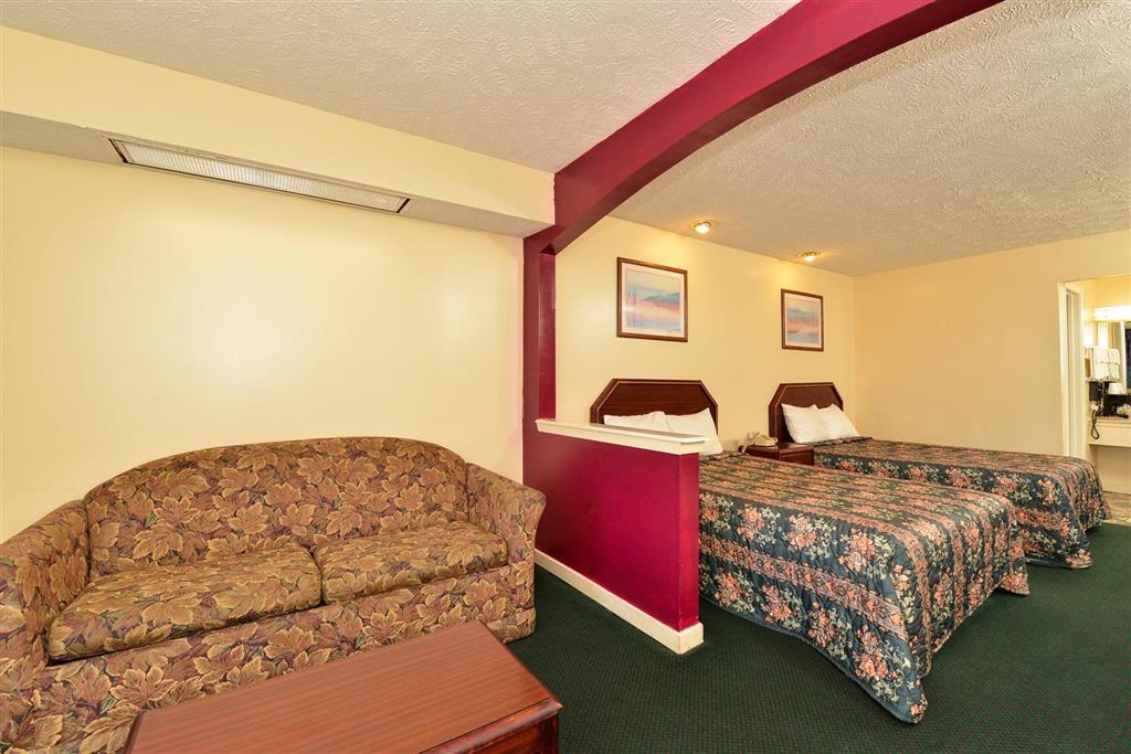 Super 8 By Wyndham Jackson Ms Hotel Room photo